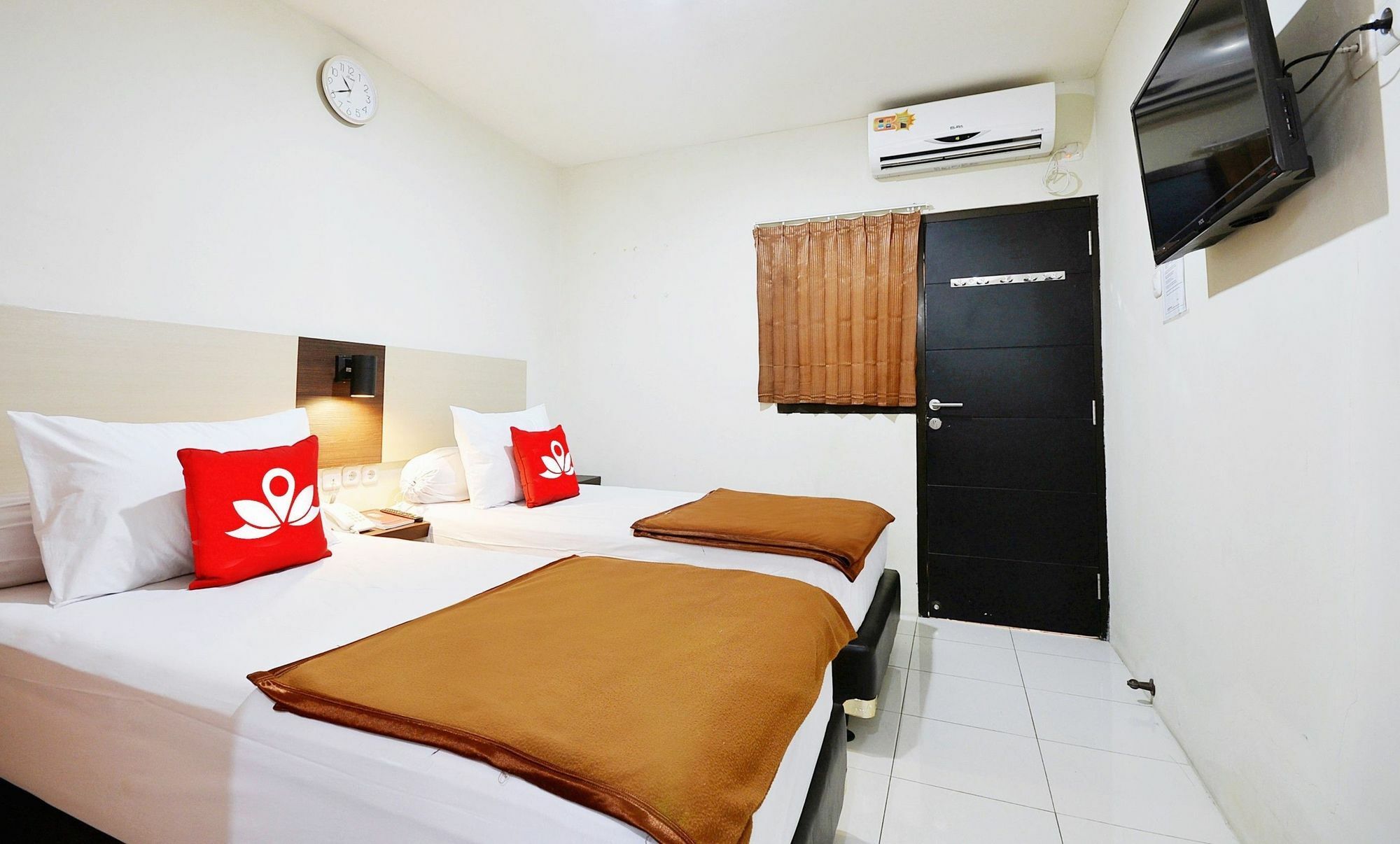 Zen Rooms Kuningan Syariah جاكرتا المظهر الخارجي الصورة